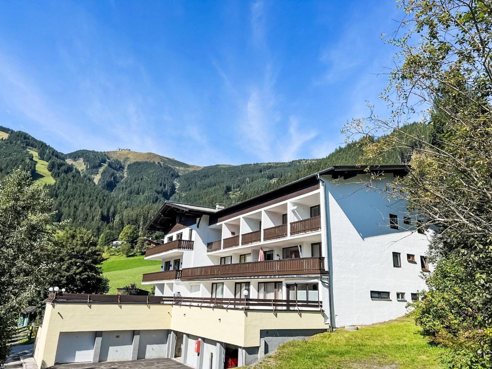 Sunshine Top 12 By Interhome Zell am See